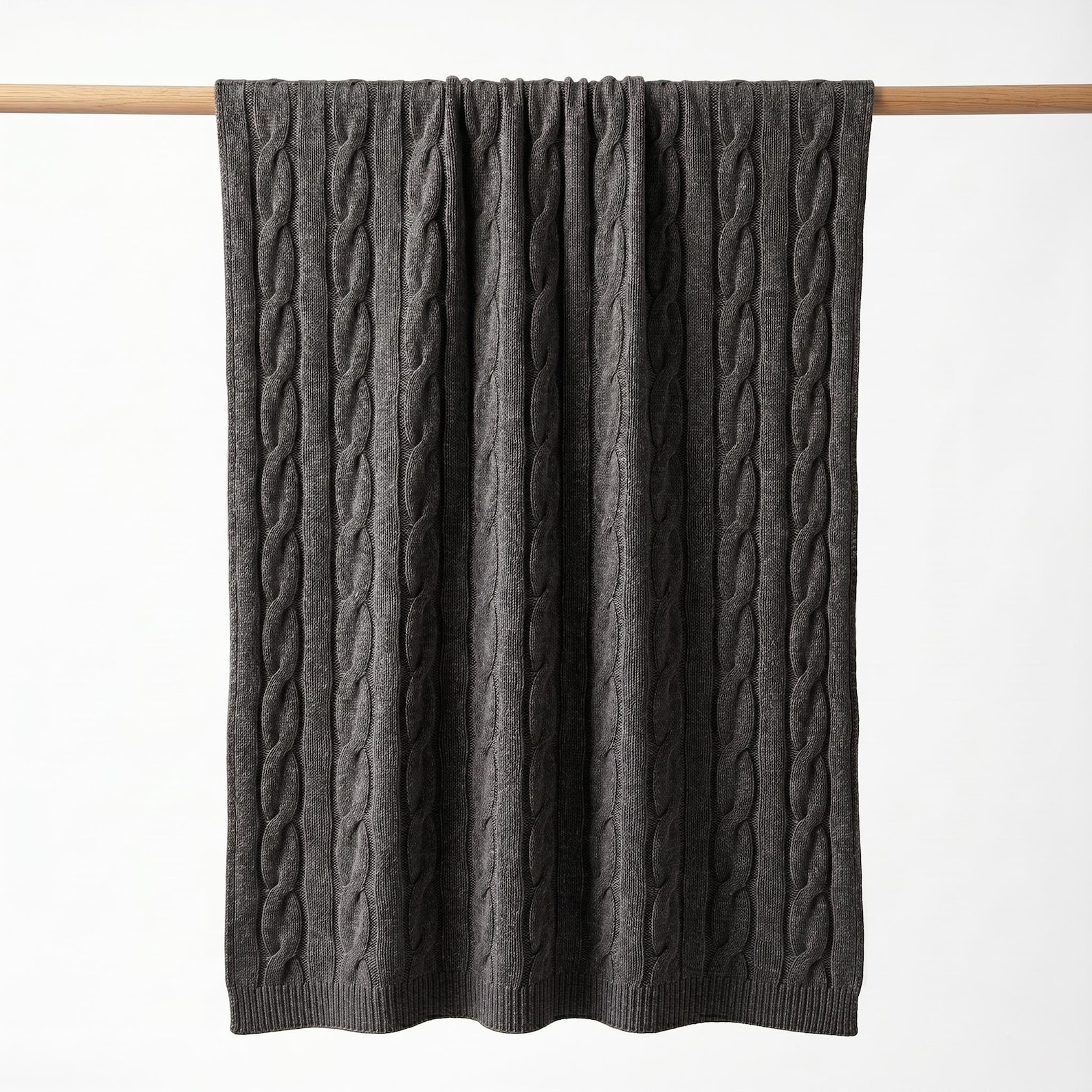The Heritage Cable Throw - Image 5