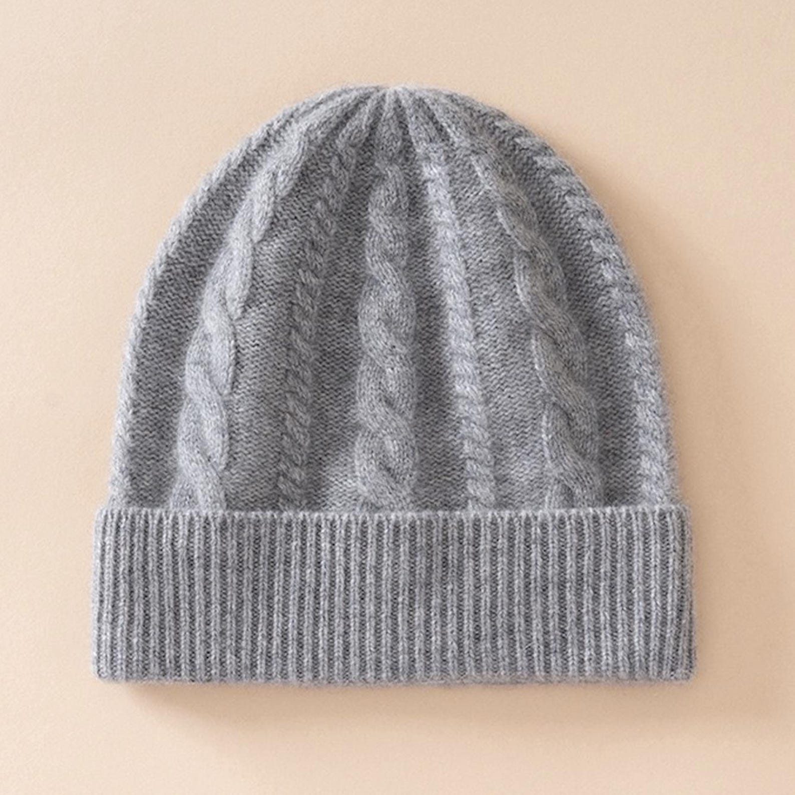 The Cashmere-Blend Classic Cable Beanie - Image 8